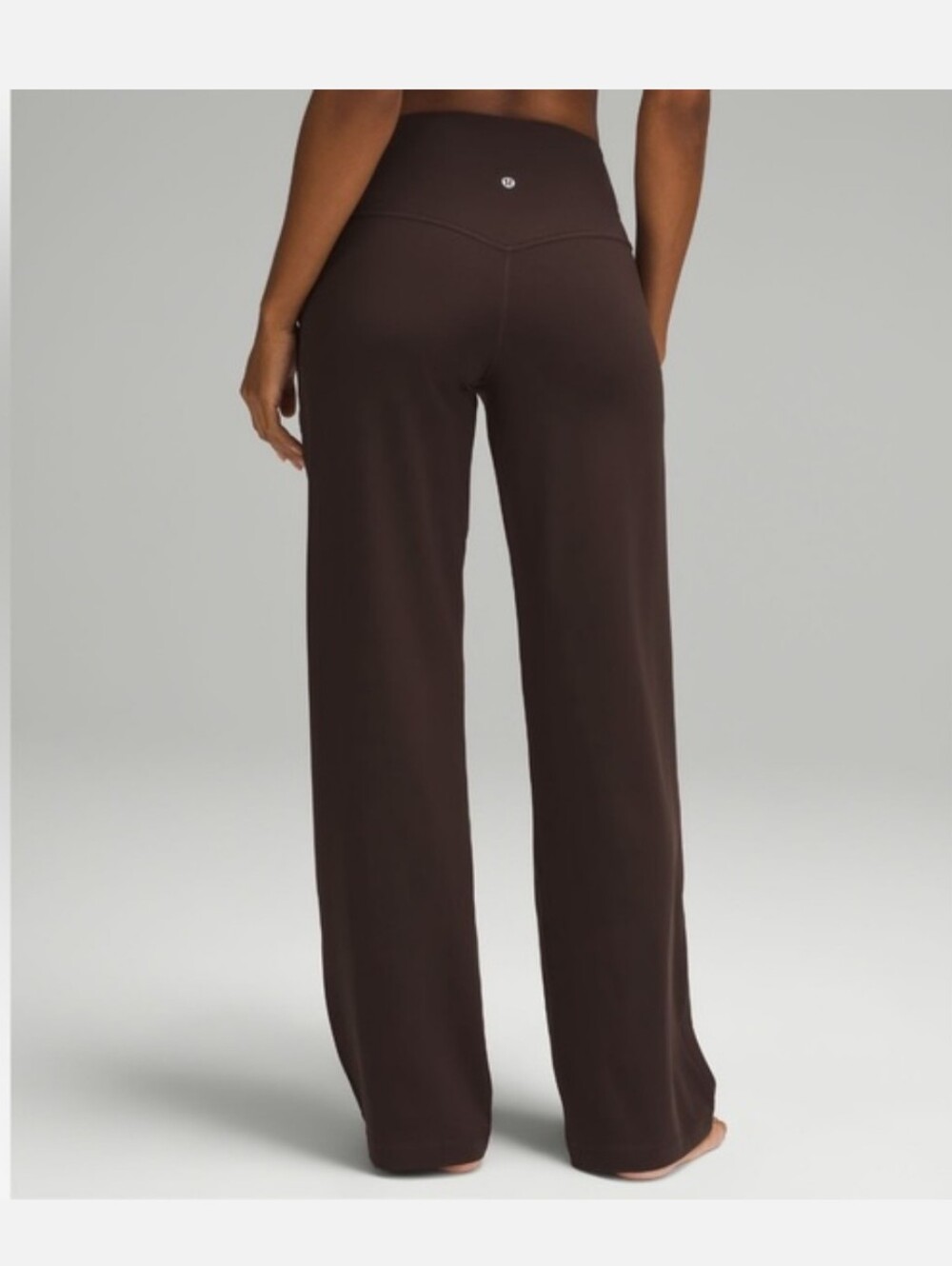 🌸 Lululemon Align HR wide leg pant Size 6